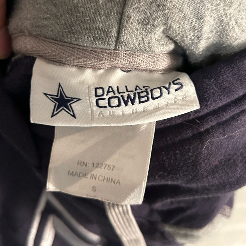 Dallas Cowboys NFL Football Star Logo Navy Hoodie Sweatshirt - S - Picture 6 of 9
